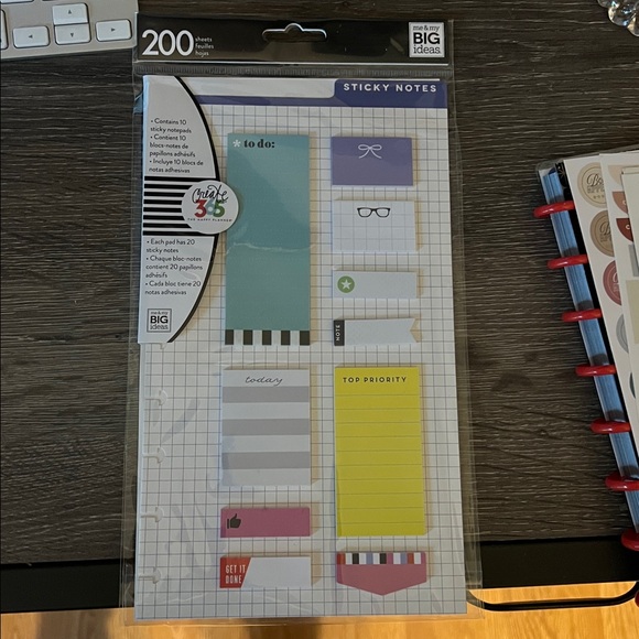 Happy Planner lot - Picture 6 of 7